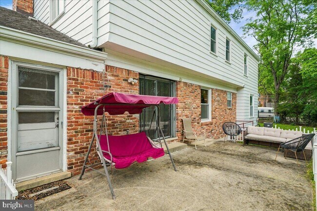 Building Photo - 11119 Lamplighter Ln
