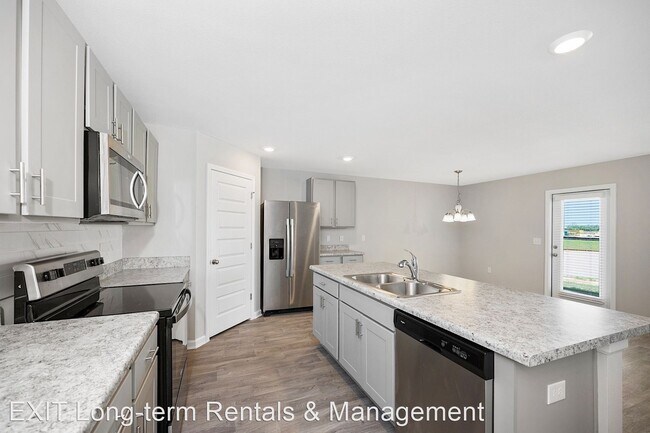 Building Photo - 4 br, 2 bath House - 18919 Magic Drive