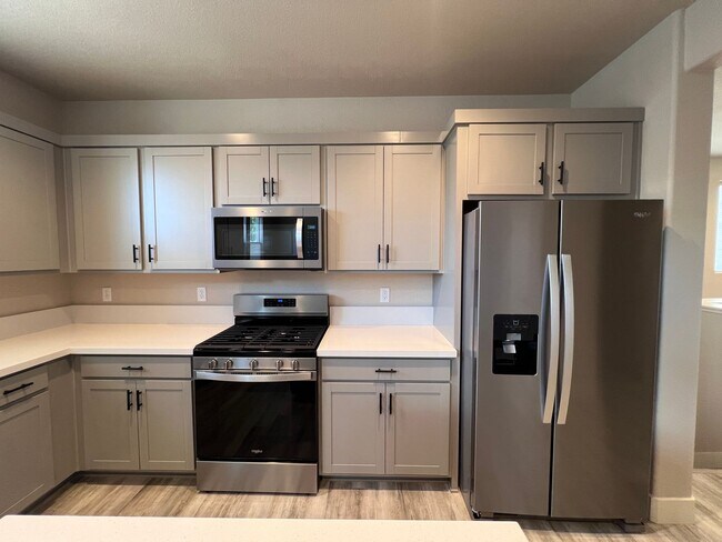 Foto del edificio - MUST SEE! 2/2.5/2 Townhome in Gardnerville