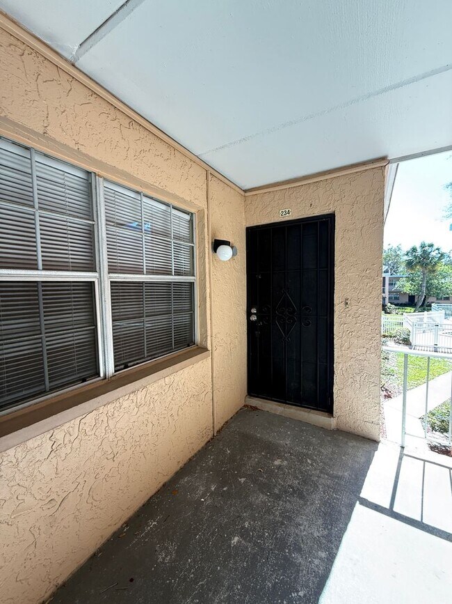 Foto del edificio - Delightful 2 bedroom in Habana Park!