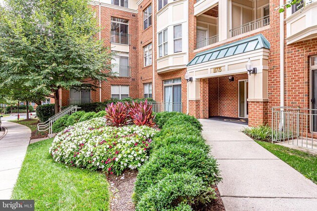 Foto del edificio - 11775 Stratford House Pl