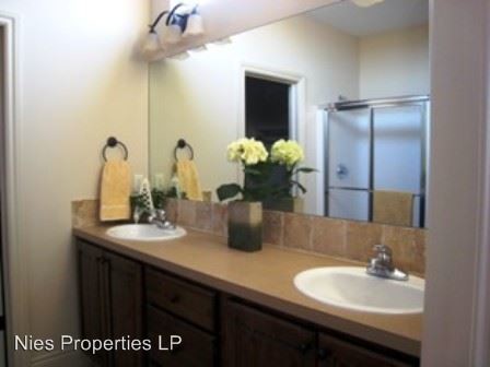 Foto del edificio - 1707 N Bedford St