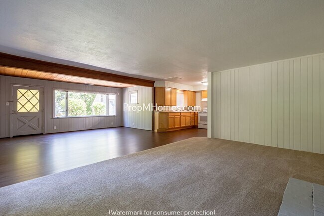 Foto del edificio - 4250 SW 96th Ave