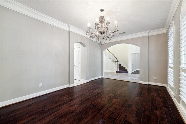 Building Photo - 30 Watermill Pl