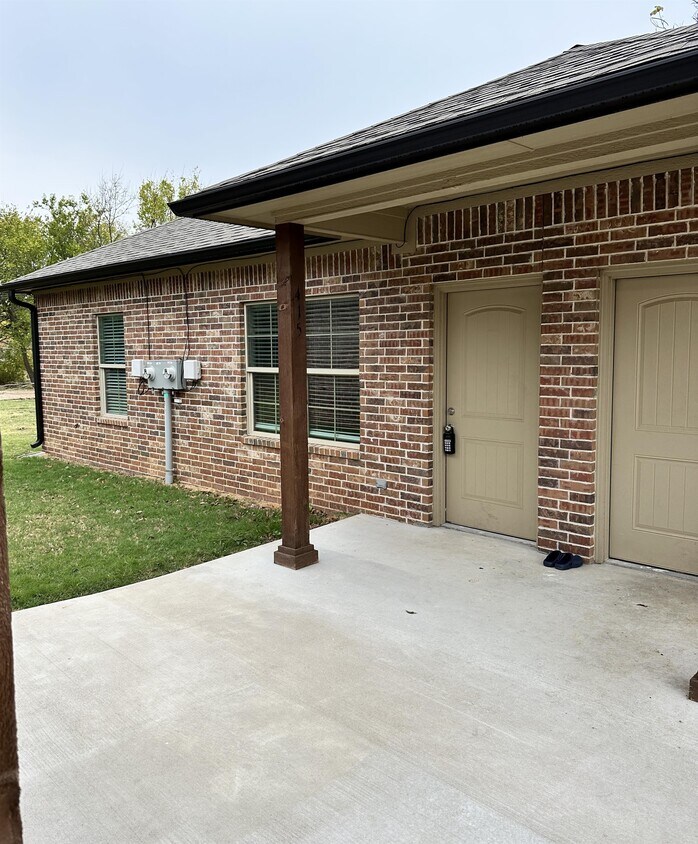 415 E 13th St, Ada, OK 74820 House Rental in Ada, OK