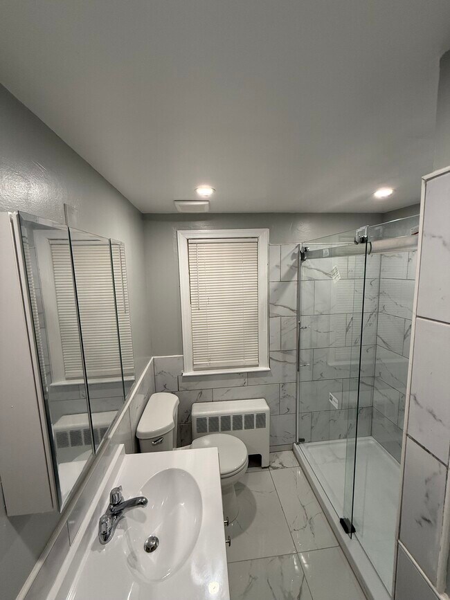 Foto del edificio - 214 Columbia St