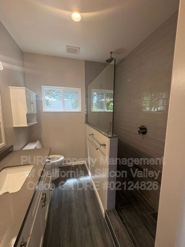Foto del edificio - 40469 Shaw Ct