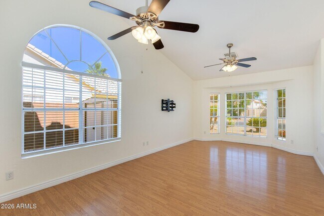 Building Photo - 4250 E Encinas Ave