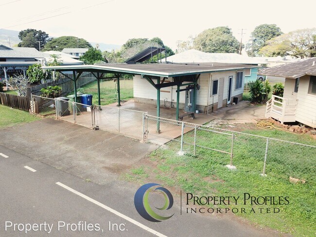 Building Photo - 3 br, 2.5 bath House - 67-074 NAUAHI STREET