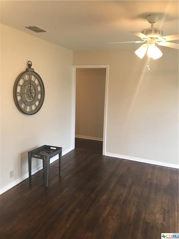 1610 Travis Ave, Victoria, TX 77901 House Rental in Victoria, TX