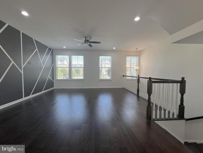 Foto del edificio - 3092 Alan Shepard St