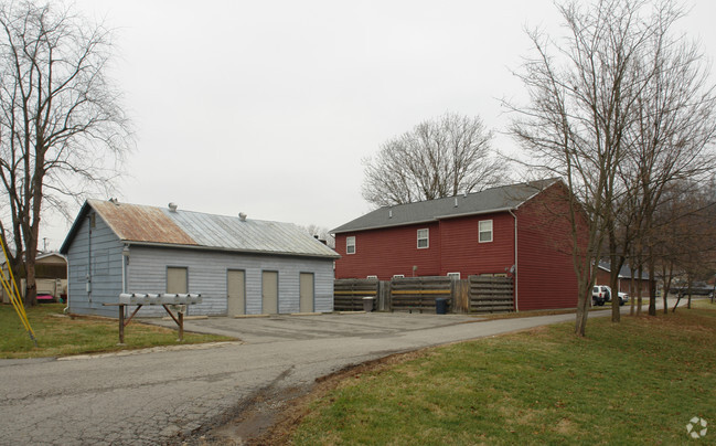 Building Photo - Rosemont Village Apartments