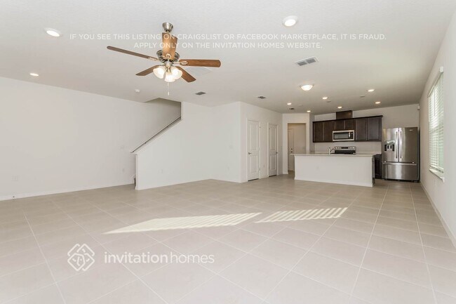 Foto del edificio - 6249 Silver Brook Wy