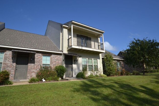 Building Photo - Afton Villas on The Bluffs in St Francisvi...