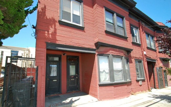 Building Photo - 2055 Berkeley Way