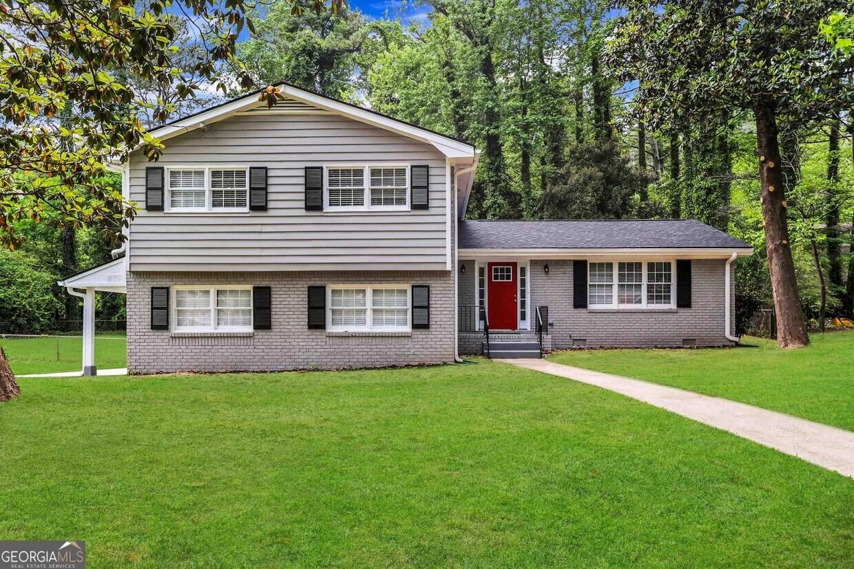 Primary Photo - 375 Barbashela Dr