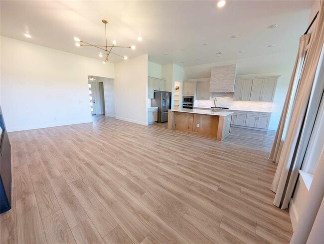 Building Photo - 2260 Jackson Ln