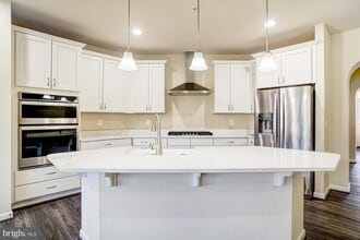 Building Photo - 3038 Jacobs Garden Ln