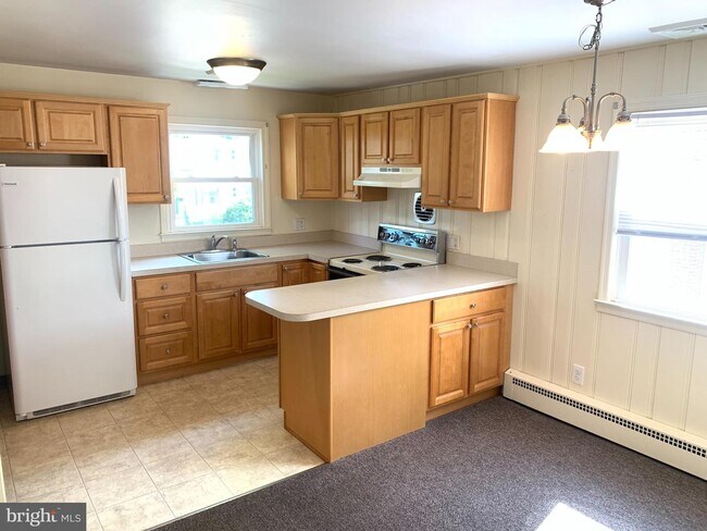 Foto del edificio - 12 W Park Blvd