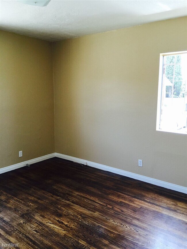 Foto del edificio - 3 br, 1 bath House - 2914A Poplar Dr 14 A