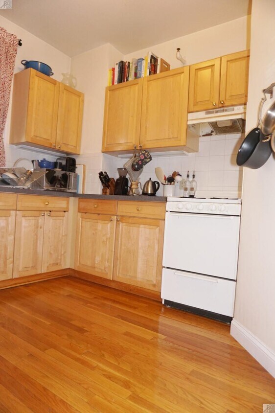 Foto principal - 1 bedroom in Allston MA 02134