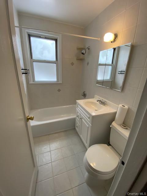 Foto del edificio - 3 Winchester Ave