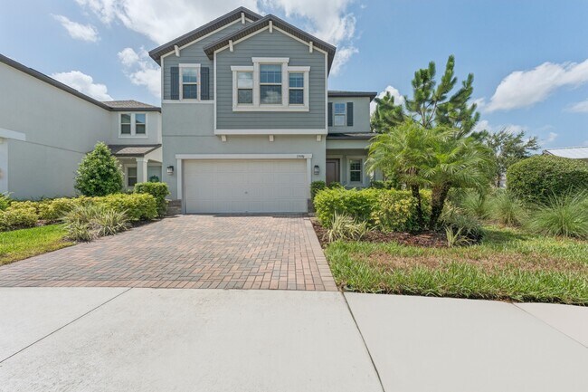 Foto del edificio - Stunning 4 BR + LOFT /2.5 BA/ 2 CG home in Gorgeous Bexley!