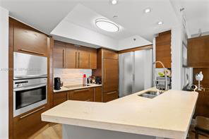Alton Court, Miami Beach, FL 33139 - 2 BR 2 BA condo - Alton Court, Miami Beach, FL 33139 - 2 BR 2 BA condo