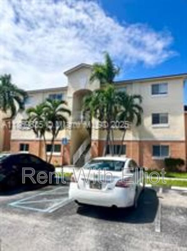 Photo - 3610 N 56th Ave Apartment