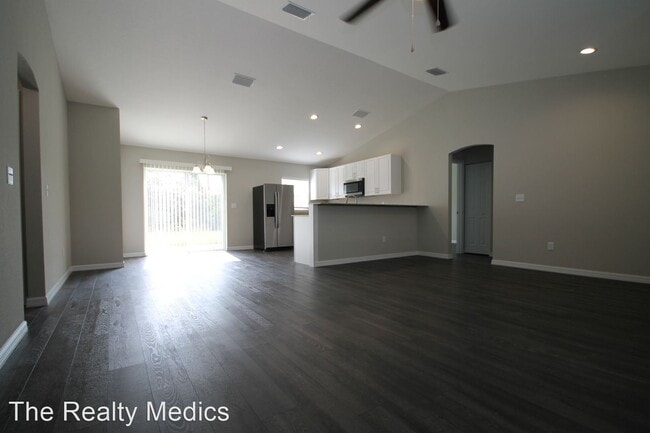 Foto del edificio - 3 br, 2 bath House - 15381 SW 23rd Avenue Rd