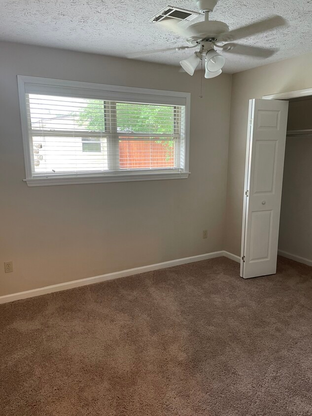 2805 Karen Dr, Chalmette, LA 70043 House Rental in Chalmette, LA