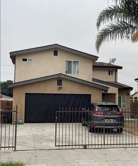 Foto principal - 8617 Hickory St