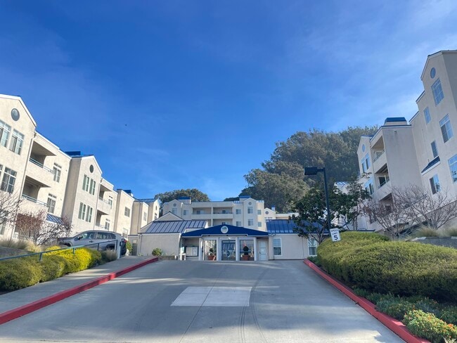 Photo - 535 Pierce St Apartment