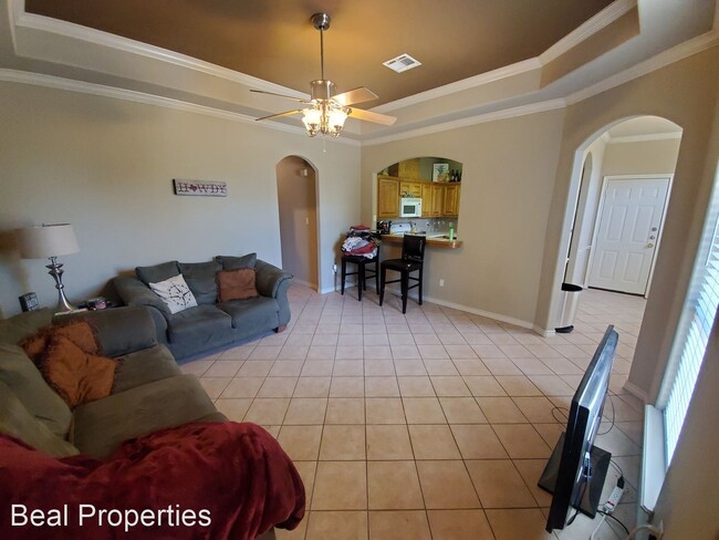 Building Photo - 3 br, 3 bath House - 3772 Oldenburg