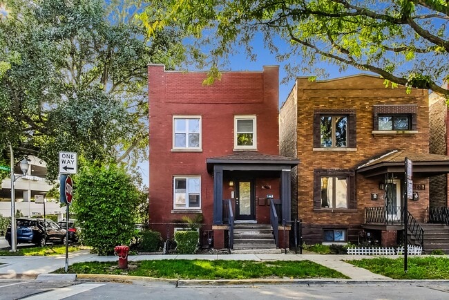 Building Photo - 2700 N Artesian Ave