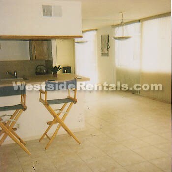 Foto principal - 100 S Doheny Dr