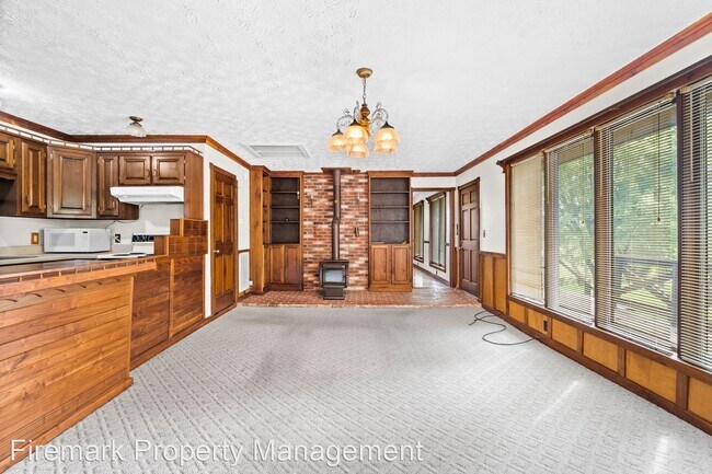 Building Photo - 3 br, 3 bath House - 1544 Liberty Lane
