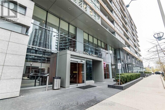 Building Photo - 10-510 Capreol Ct
