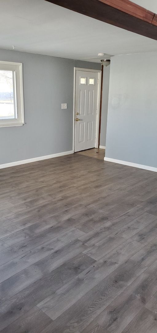 Building Photo - 3BEDROOM DUPLEX FOR RENT