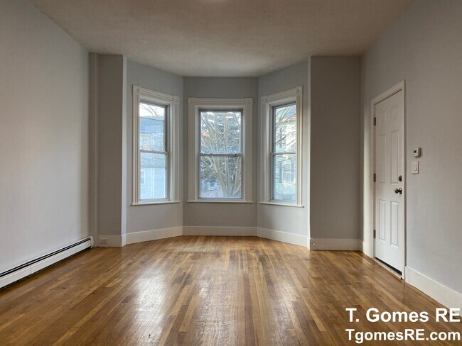 Foto del edificio - 9 Hamilton Ave