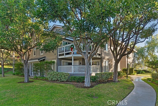 Primary Photo - 69 Brighton Pl