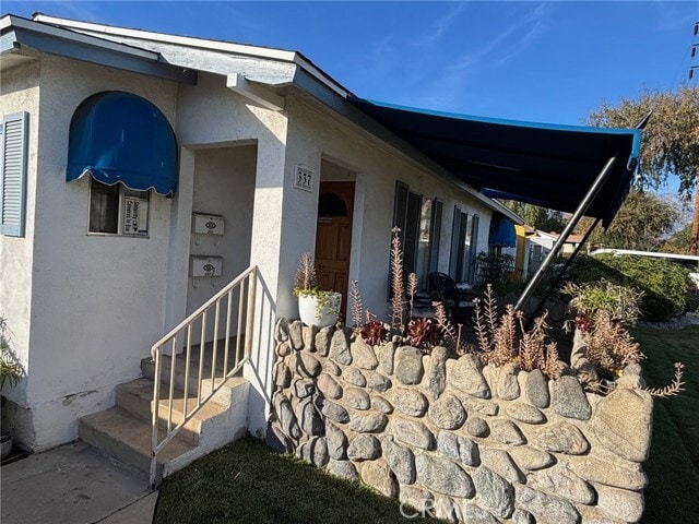 Building Photo - 337 S 1st Ave