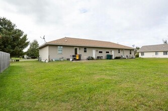 Building Photo - 6305-6307 Teagan Ln
