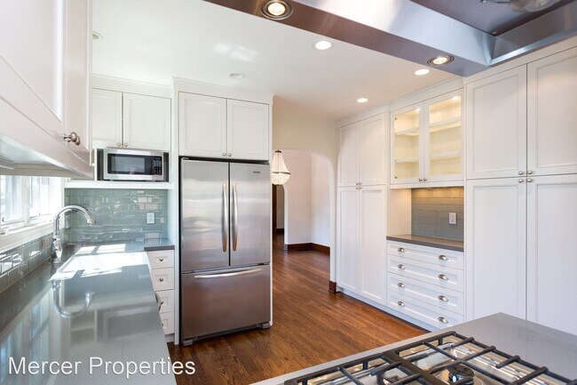 Building Photo - 3 br, 2 bath House - 5011 Kensington Drive