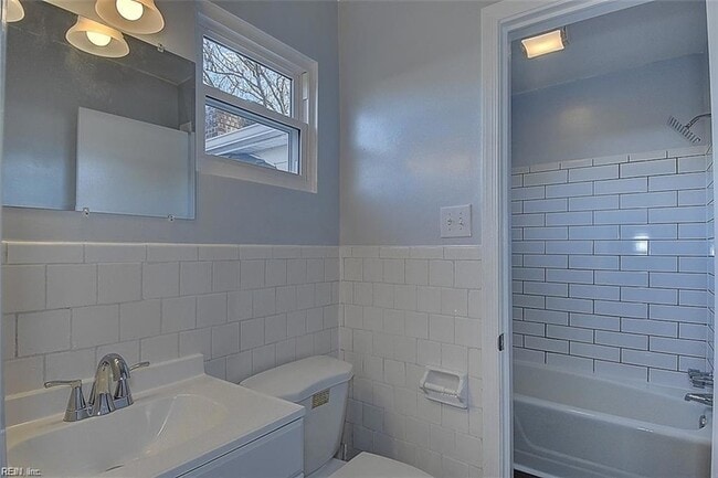 Foto del edificio - 4908 Narragansett Ct