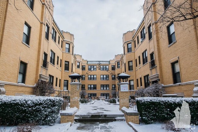 Building Photo - 2317 N Rockwell St