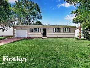 Building Photo - 1140 Estes Dr