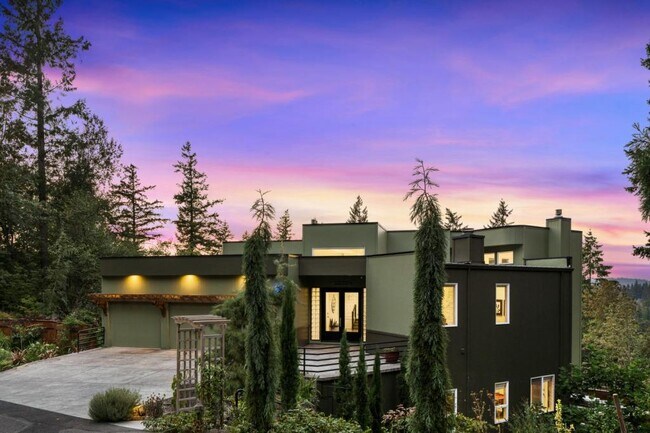 Building Photo - 55 B Eagle Crest Dr