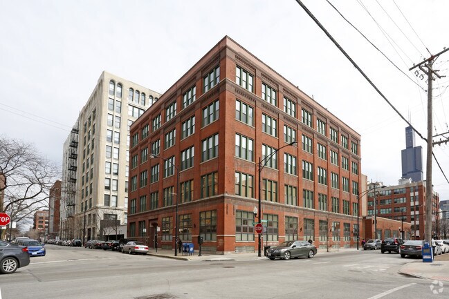Building Photo - Westgate Center