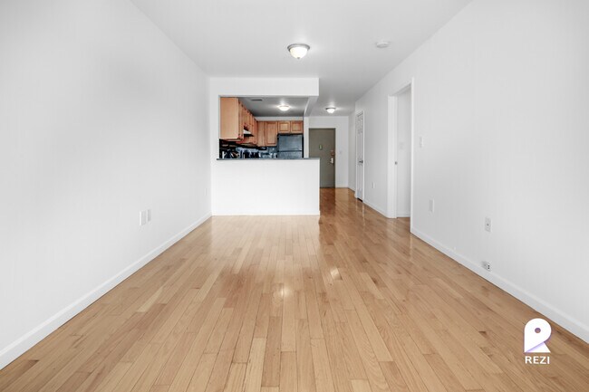 Building Photo - 87-26 175th St